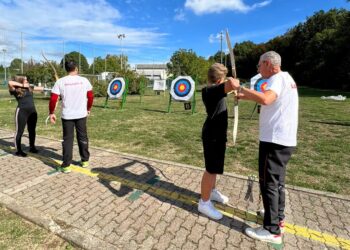 Lezioni di tiro con l'arco all'open day della Polisportiva Besanese