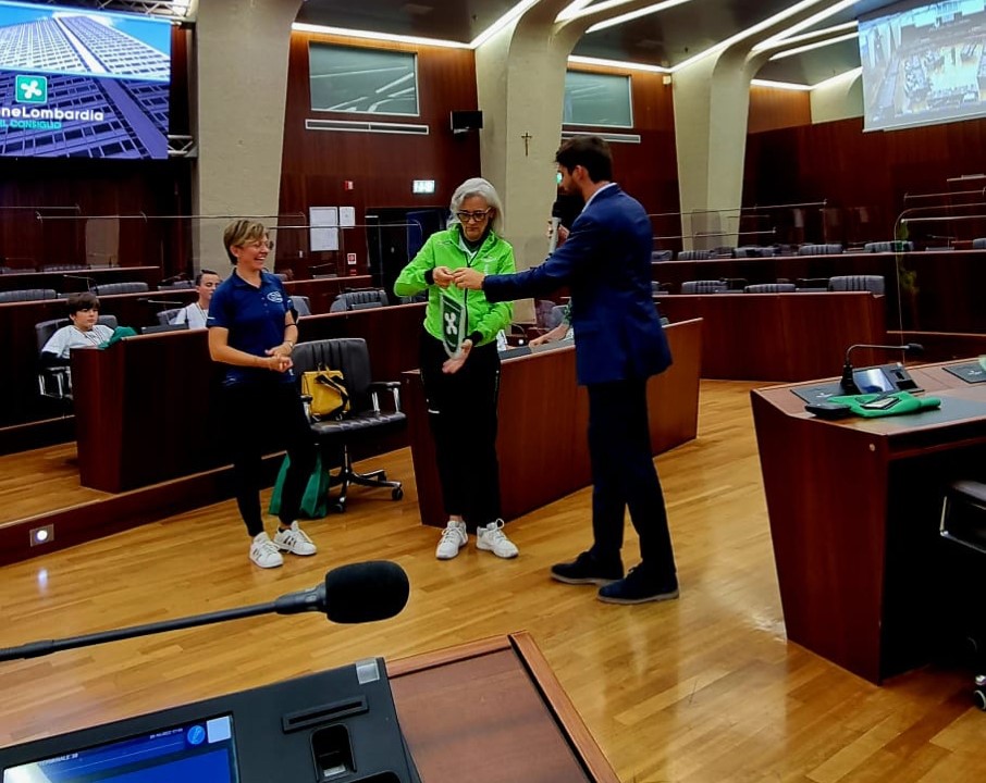 Lia Scupelli premia i vincitori del Trofeo Pinocchio